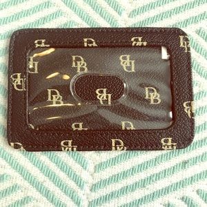 ⭐️Dooney and Burke ID Holder⭐️